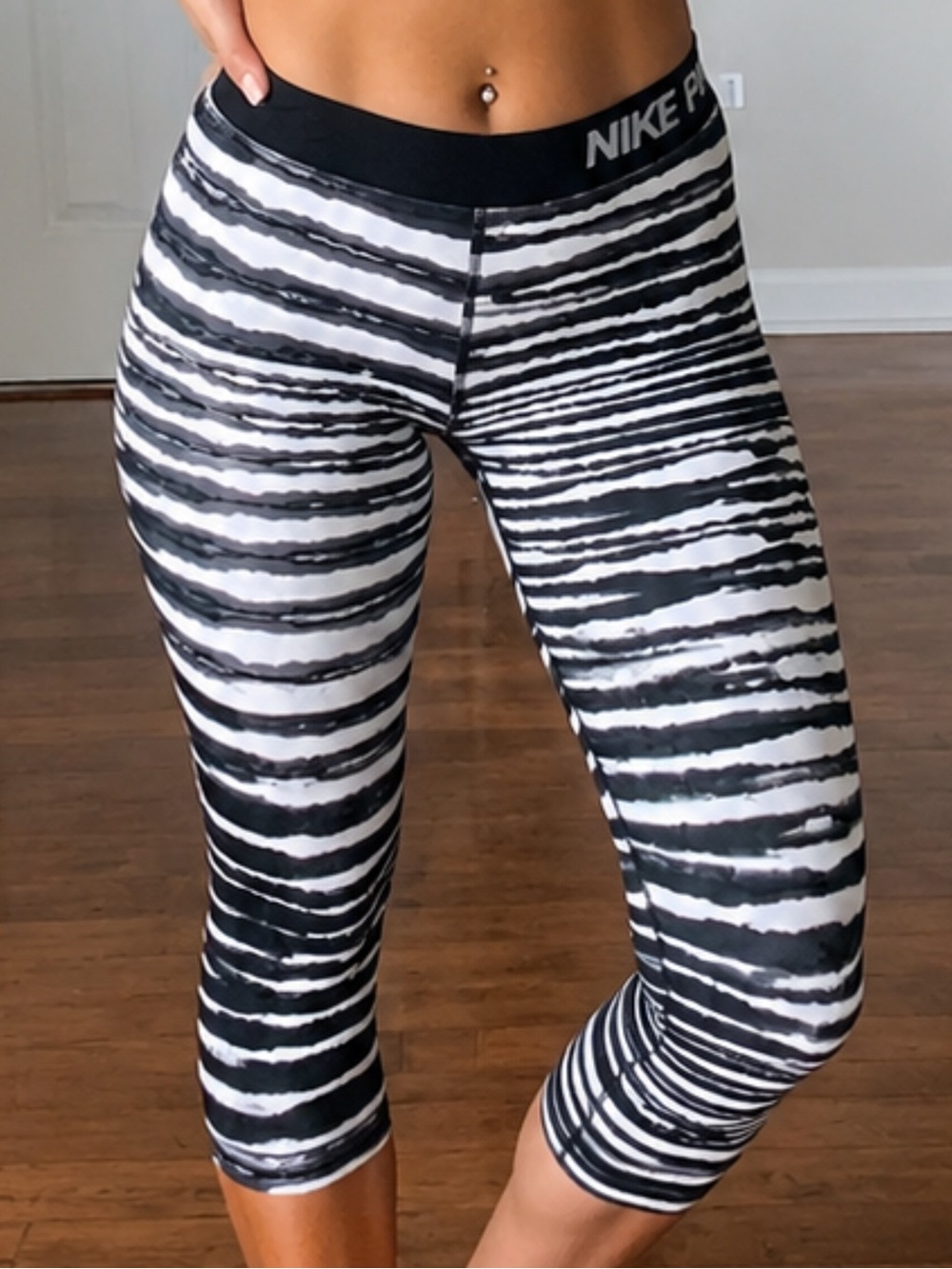 . Nike Pro Zebra Printed Compression Dri-FIT Capri Leggings